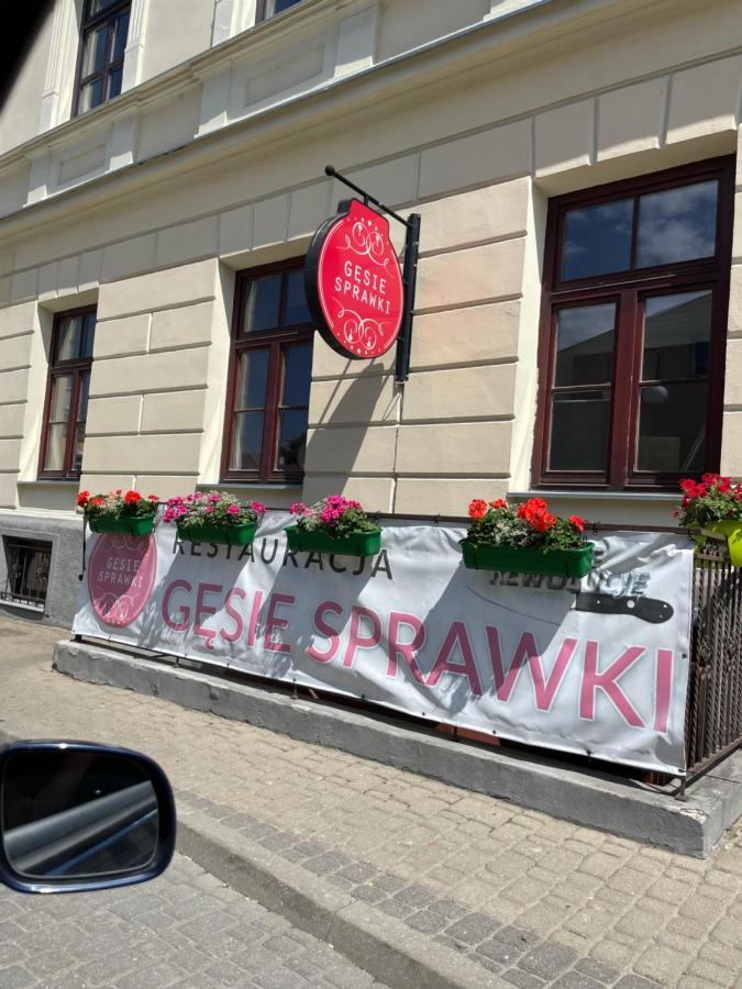 Apartamenty Luczkowskiego Z Widokiem Na Studnie 2 Chełm Exterior foto